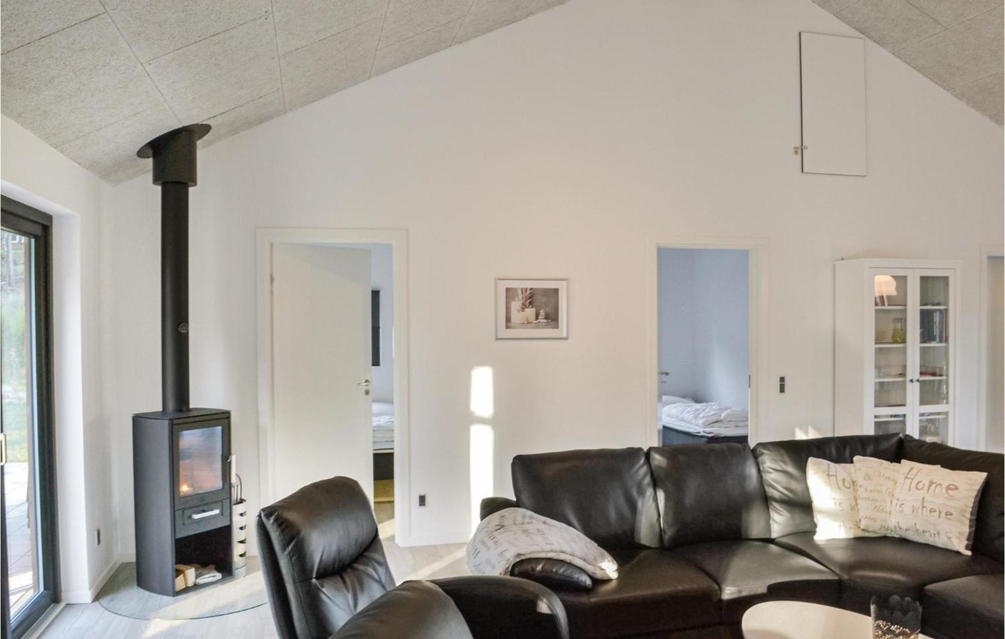 Amazing Home In Ebeltoft With Indoor Swimming Pool Zewnętrze zdjęcie